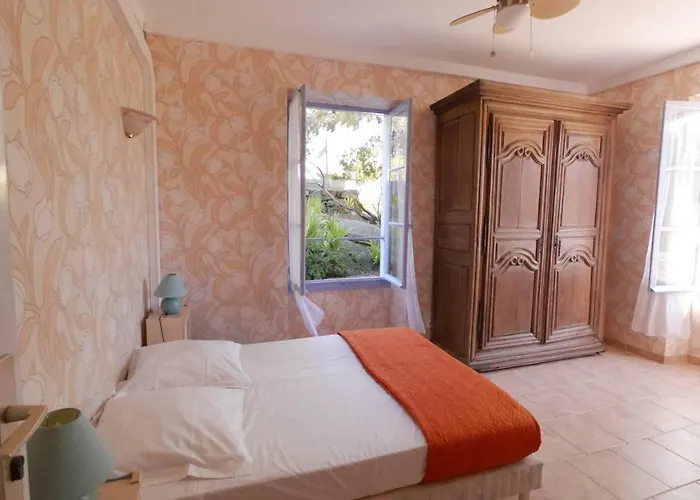 Les Figuiers Appartement *